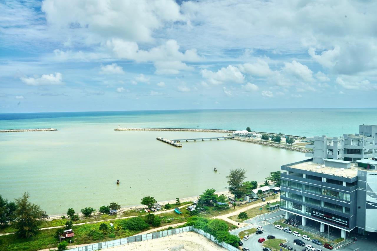 Casa Callisto Homestay - New Seaview With Pool 3Br Apartment Ladang Tanjung Kuala Terengganu Bagian luar foto